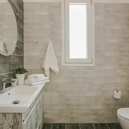 فيلة Montagna & Mare